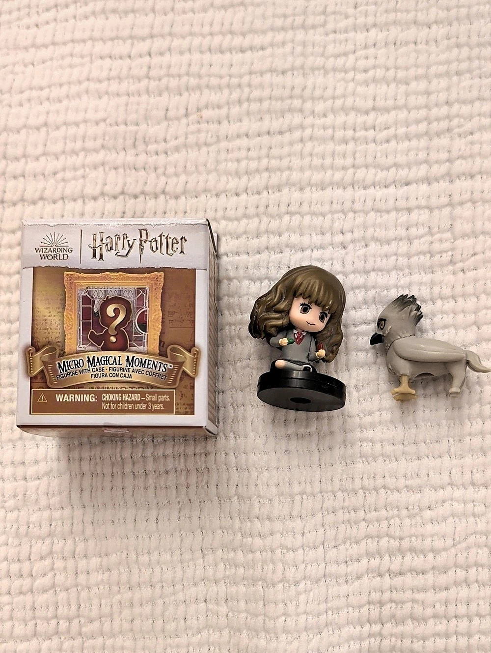 Harry Potter Micro Magical Moments Hedwig Display & Hermione & Buckbeak